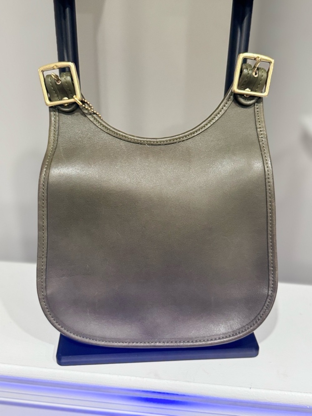RARE COACH FAITH OLIVER LEGRONE'S LEGACY BAG 🫒
